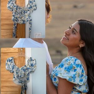 Blue flower top!